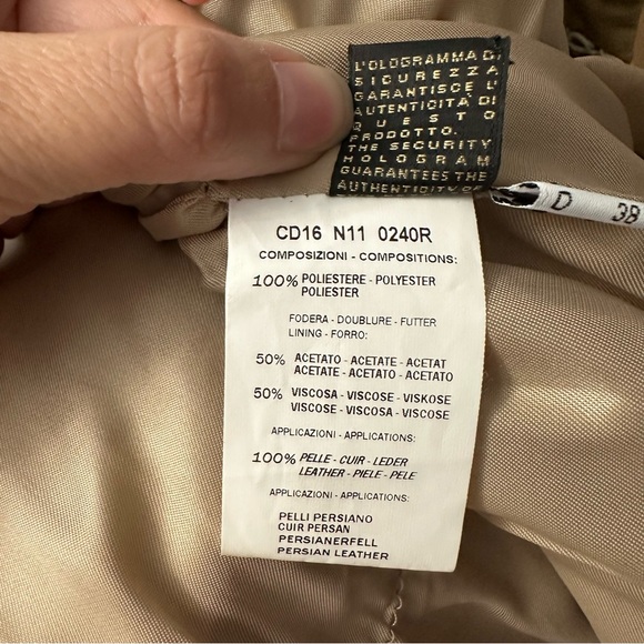 Class Roberto Cavalli Coat with Persian Wool - Picture 15 of 16